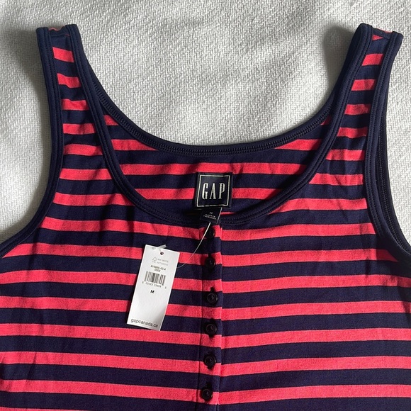 Gap bodysuit - Picture 1 of 3